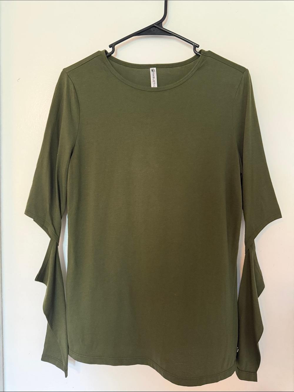 Fabletics Alexa Cutout Long Sleeve Tee Top Dark Olive Green Medium